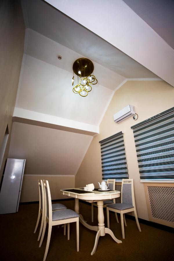 Sulo Atyrau Hotel Exterior photo